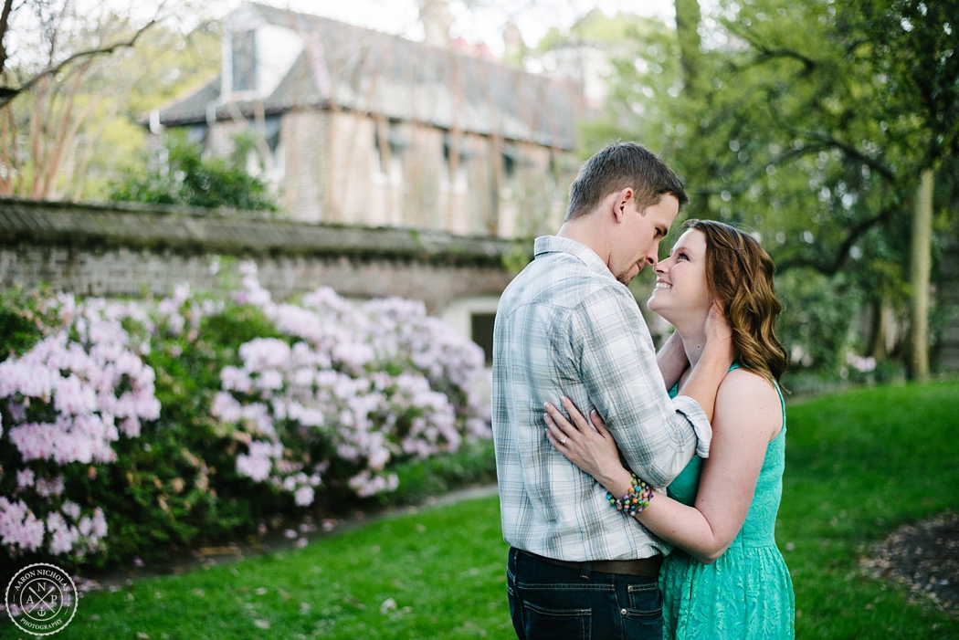 downtown Charleston Engagement photos, expats meet in Sudan, expats meet in Africa! Southern engagement photos, how they met, how we met, Charleston wedding photographer, Aaron Nicholas Photography, destination wedding photographer, Cypress Garden's wedding, Jennifer Bussey and Bobby Bender, Samaritan's Purse couple, engagement posing in a park, Washington Square Park