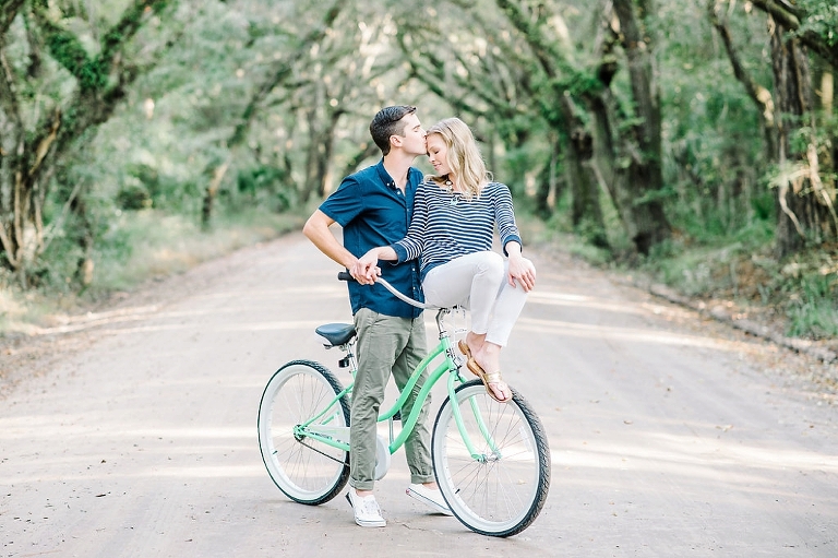 Carri and Tripp Tanner's photos by Charleston wedding photographer Aaron and Jillian Photography -_0001