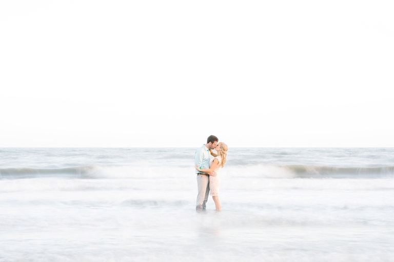 Jeremiah and Shelby's downtown Charleston engagement photos by Charleston wedding photographer Aaron and Jillian Photography -_0033