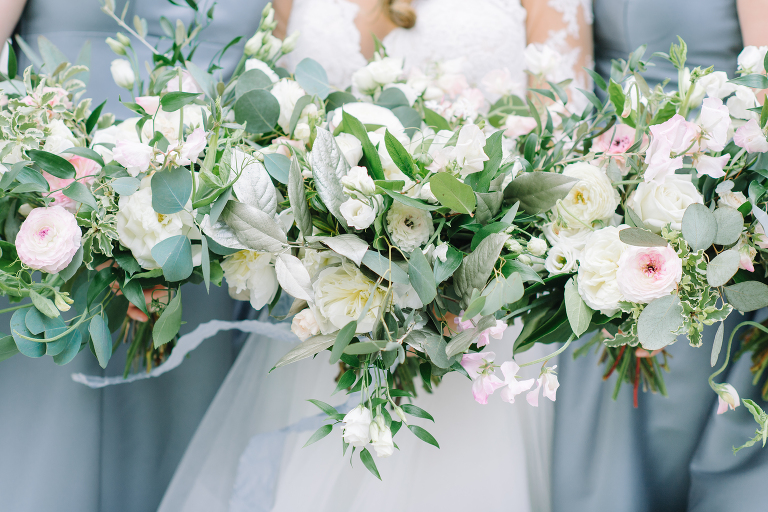 light blue and white wedding.  Wedding bouquet inspiration