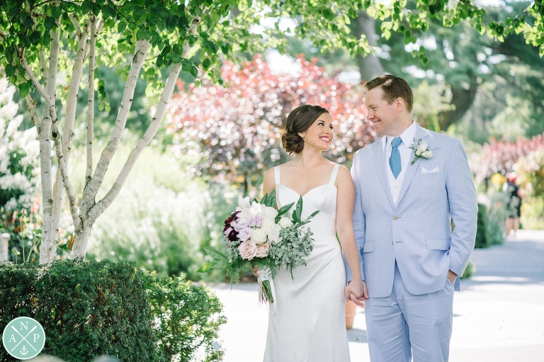 New York Botanical Gardens wedding by Charleston wedding photographers Aaron and Jillian Photography -_0017