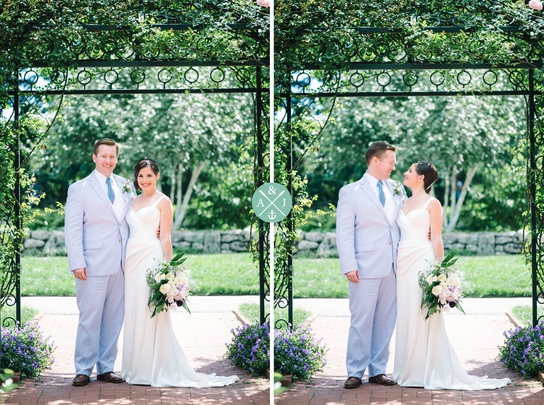Bride and groom portrait at a New York Botanical Gardens wedding by Charleston wedding photographers Aaron and Jillian Photography -_0049